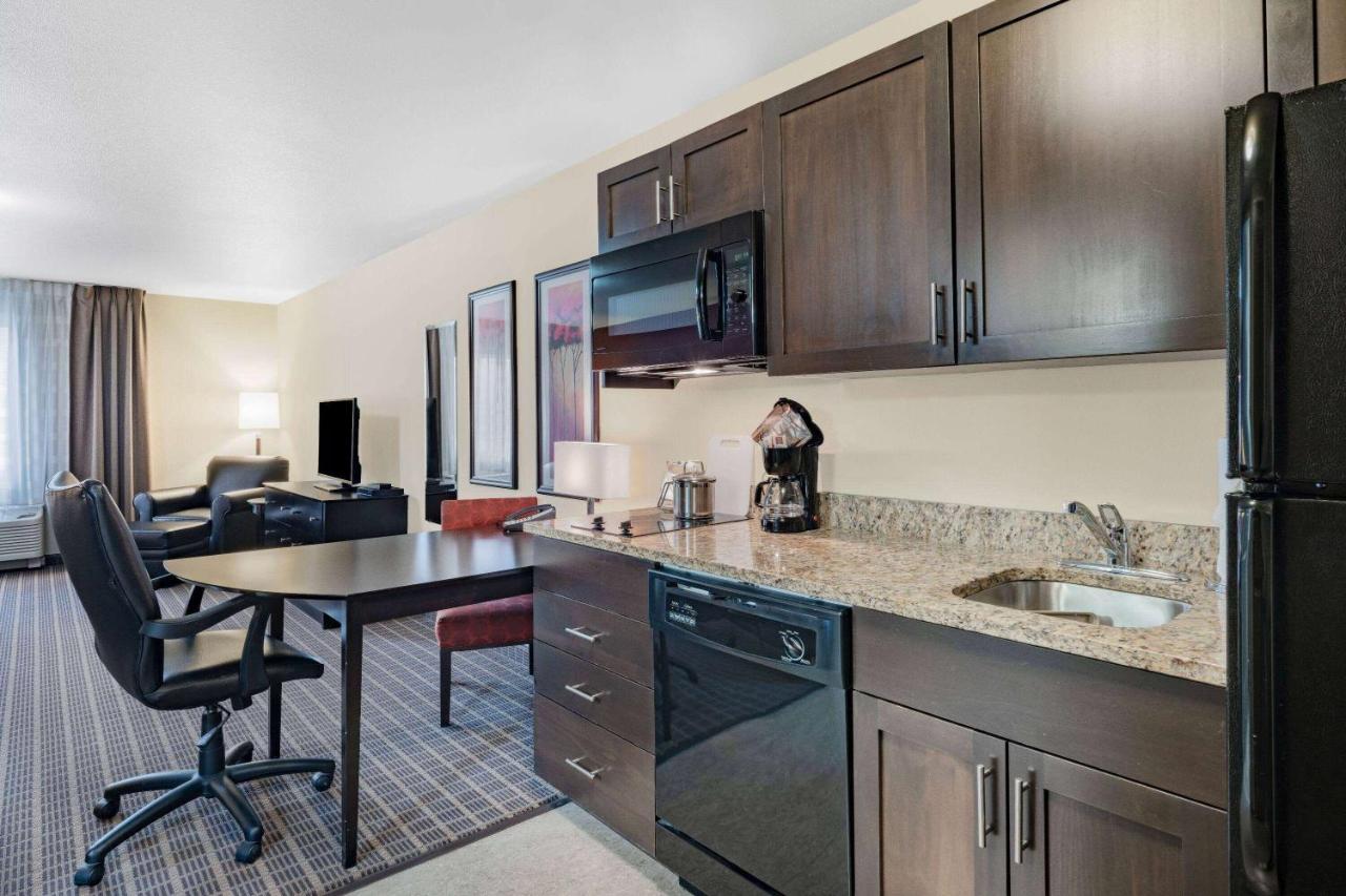 Hawthorn Extended Stay By Wyndham Дикинсон Экстерьер фото