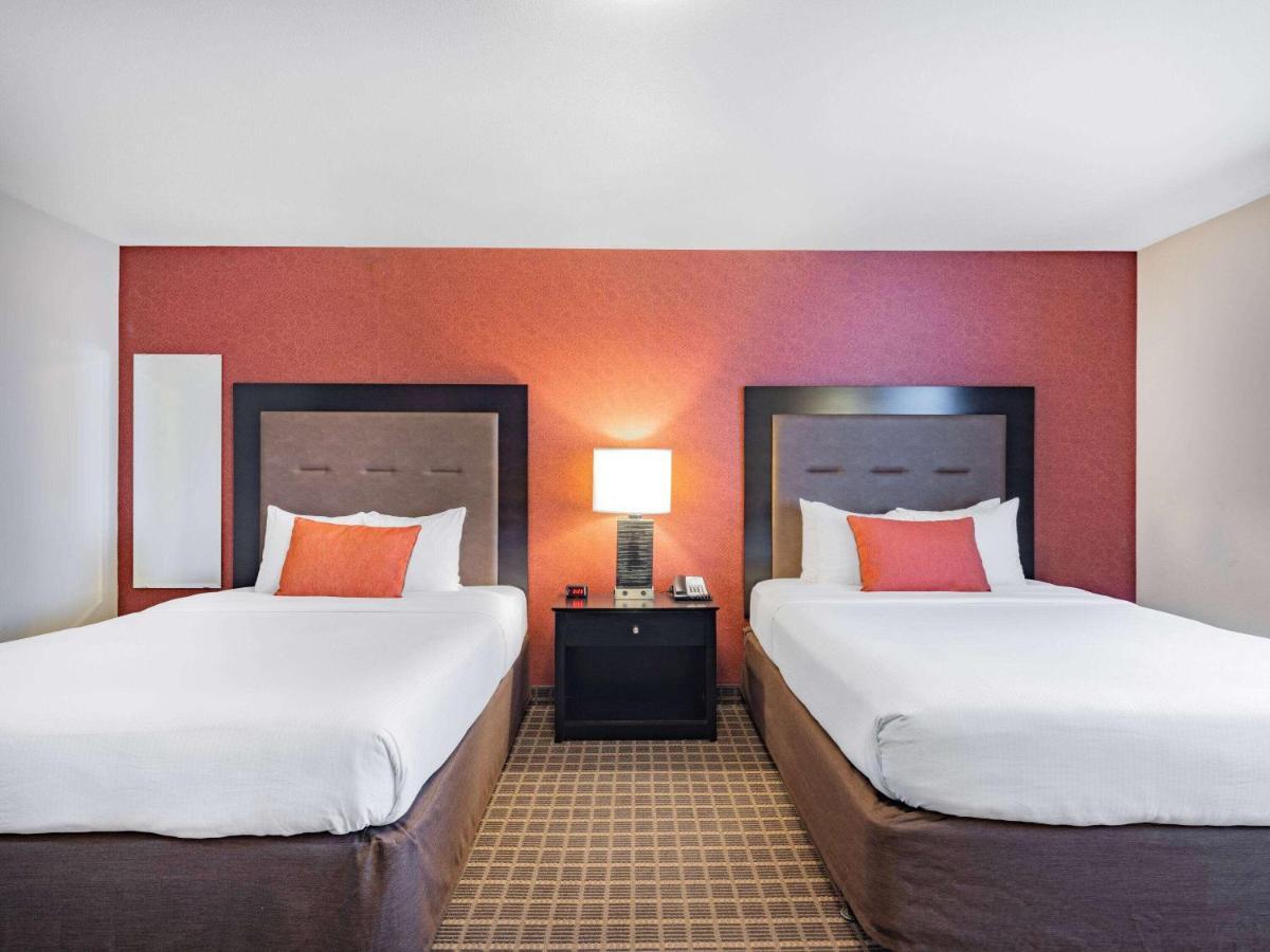 Hawthorn Extended Stay By Wyndham Дикинсон Экстерьер фото