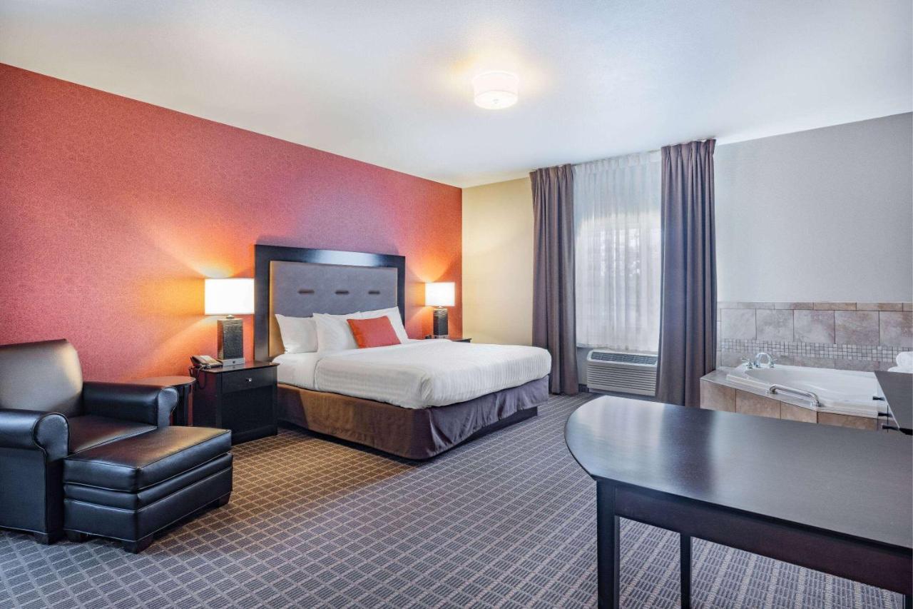 Hawthorn Extended Stay By Wyndham Дикинсон Экстерьер фото